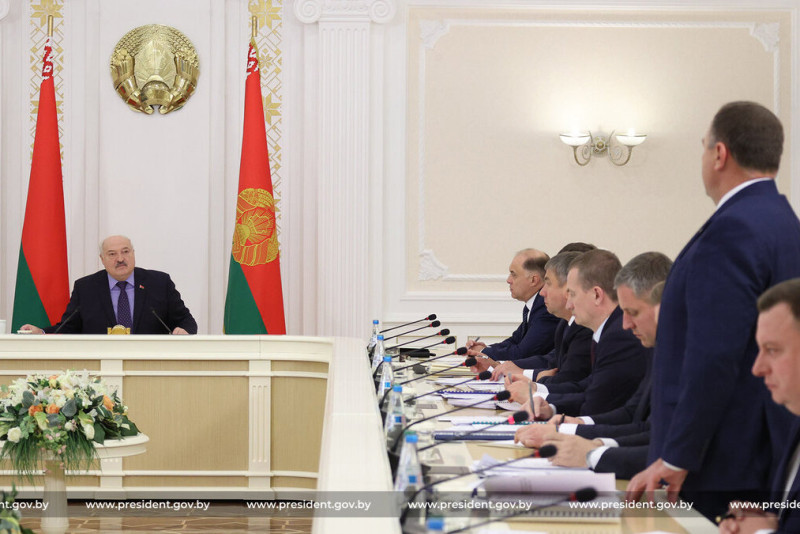 Совещание Президента Беларуси с руководством Совета Министров по вопросам экономики